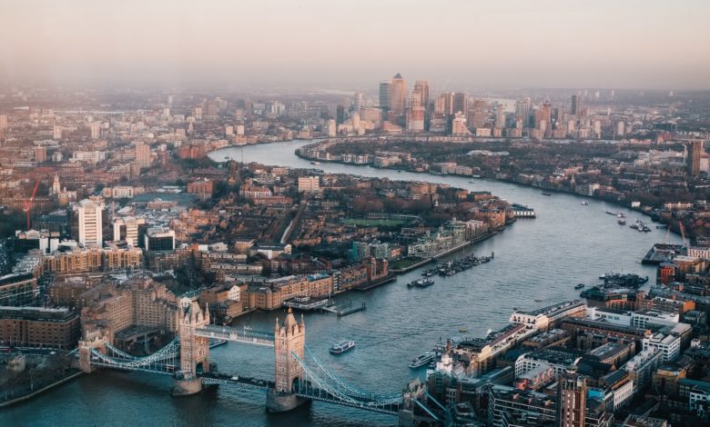 UK GDP rebounds 1.3% in Q4 FY21