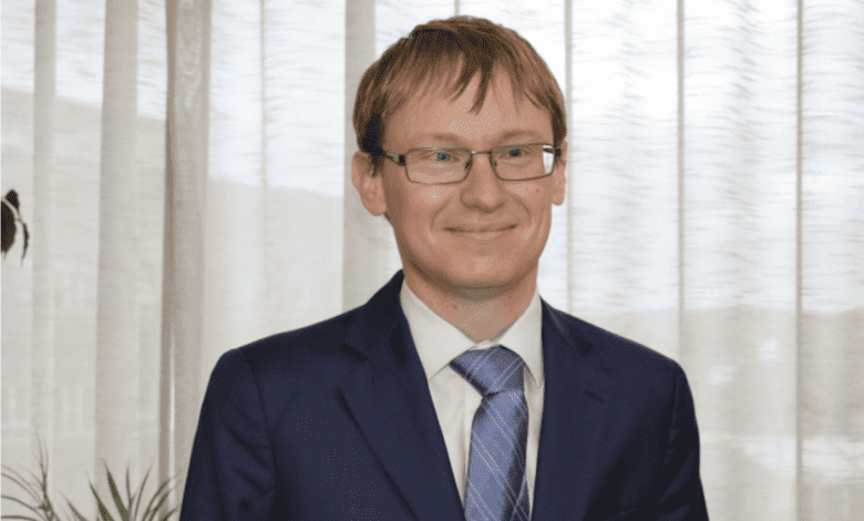 Hall Morrice appoints Chris Colville as partner