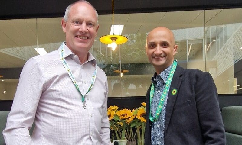 Crowe UK becomes member of Sunflower network