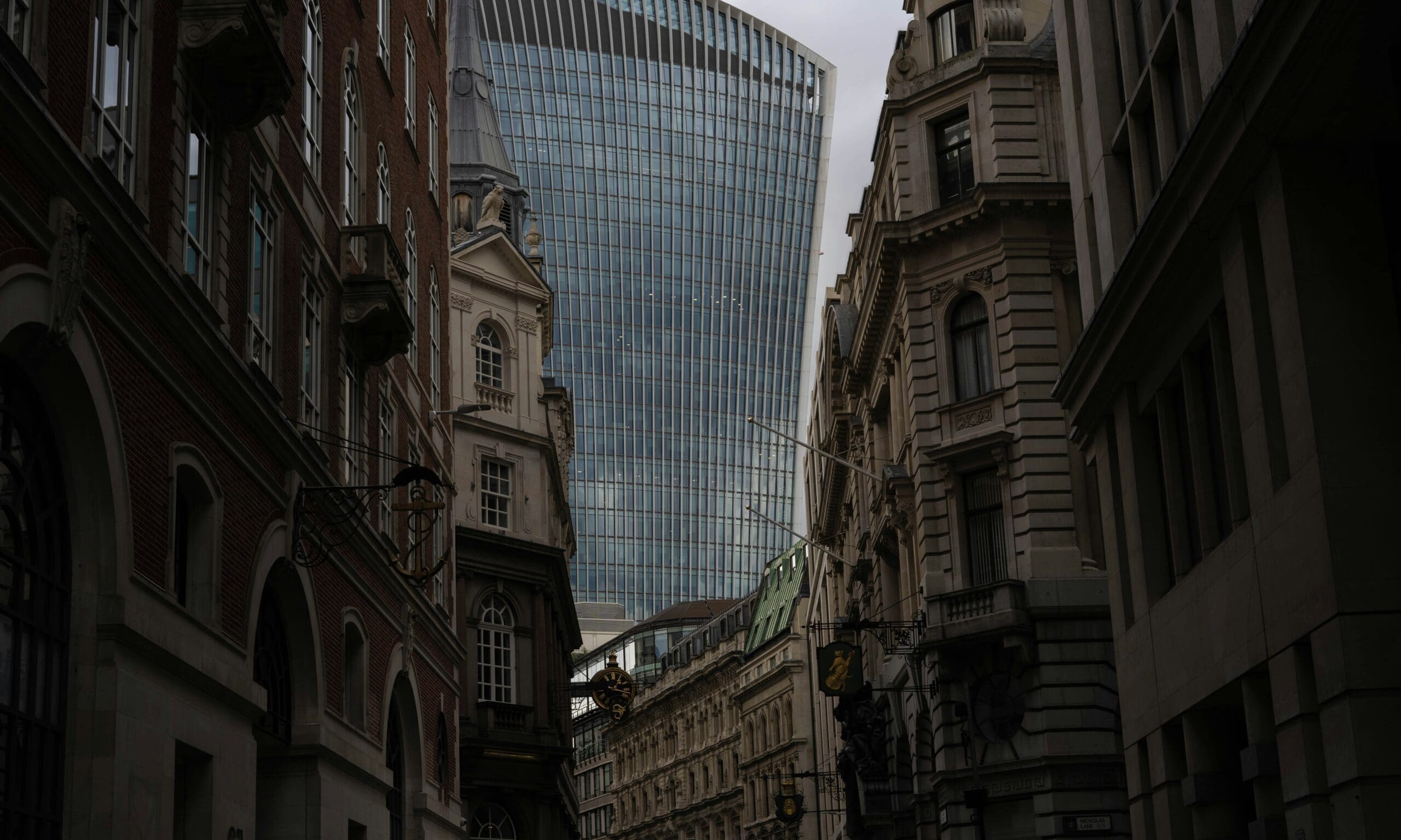 Non-Big Four firms expand share of PIE audit work, FRC finds