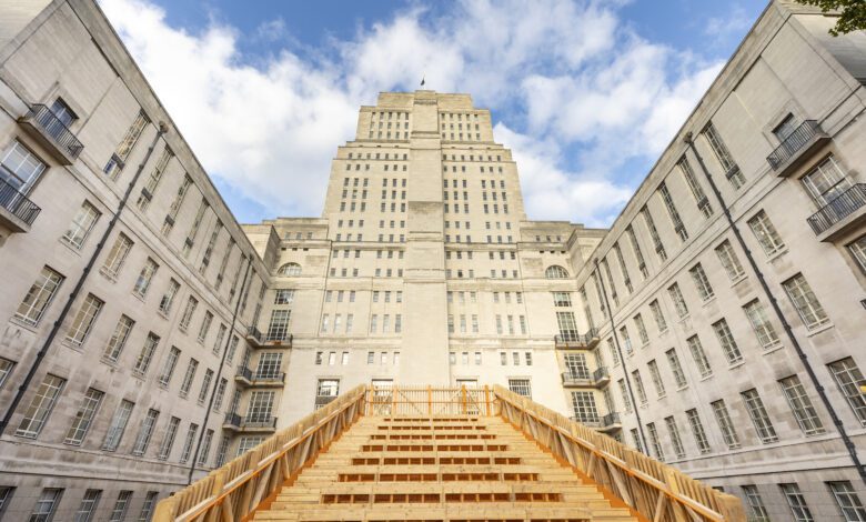 ACCA and University of London launch joint BSc programme