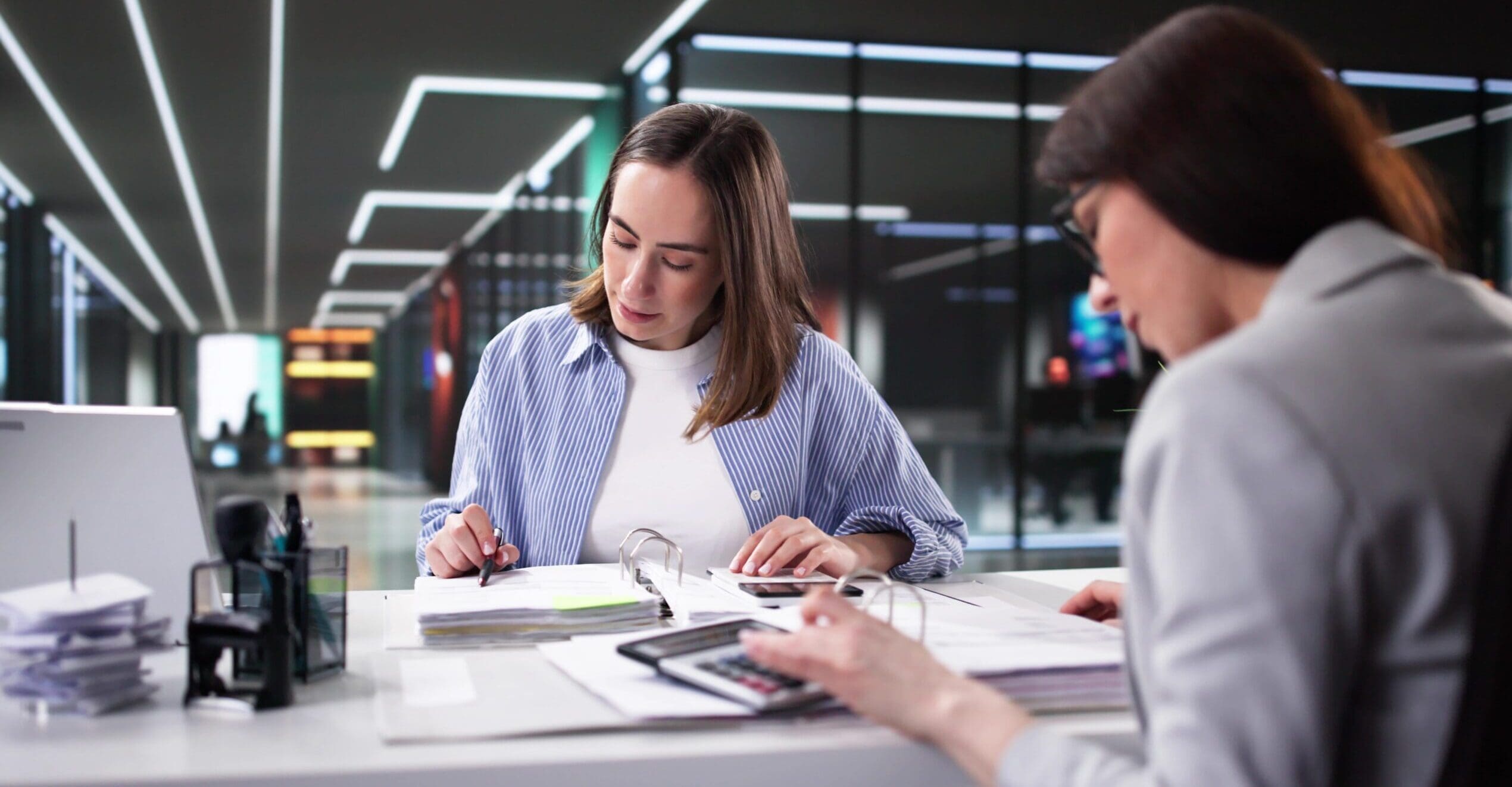 Most major UK business decisions made without complete data, EY finds
