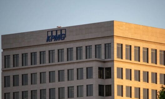 KPMG scraps summer early Friday finish perk